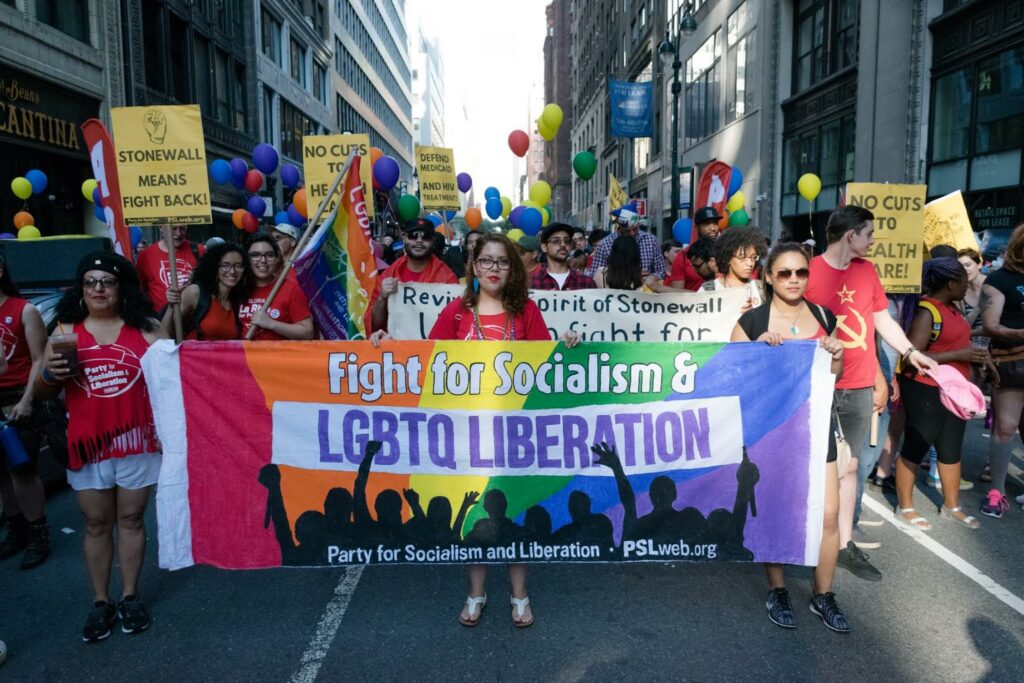 komunizmas LGBT homoseksualai 